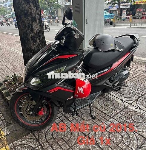 Honda Air Blade mắt cú bảng đặc biệt