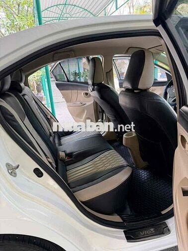 Toyota Vios 2016 E xịn Số sàn Trắng 11 vạn