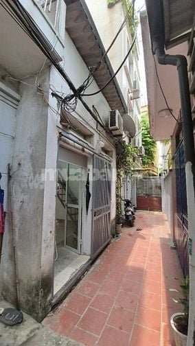 BÁN NHÀ LĨNH NAM NGÕ 467 nhỉnh 5 tỷ (Miễn môi giới)