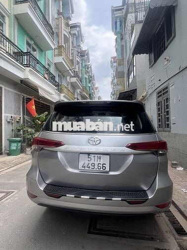 Toyota Fortuner 2017 Số sàn Máy dầu Xám bạc