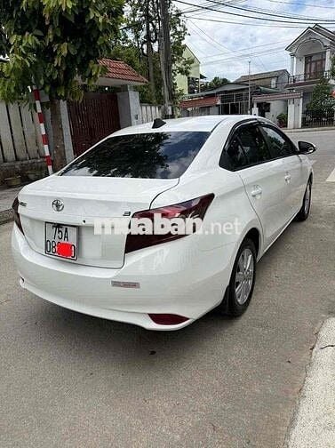 Toyota Vios 2016 E xịn Số sàn Trắng 11 vạn