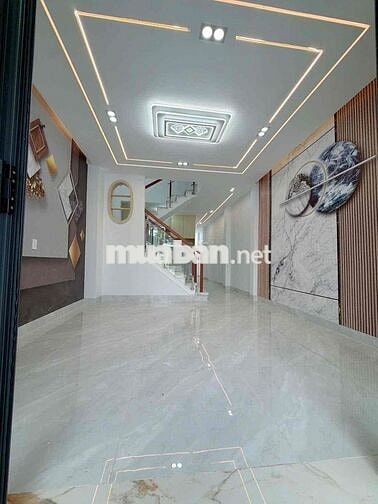 Nhà mặt tiền đường nhựa, xã Tân Hiệp, Hóc Môn