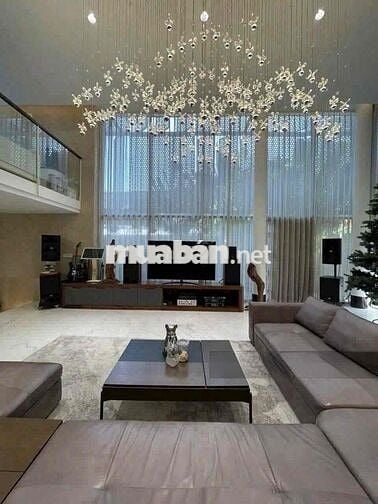 BIỆT THỰ NGUYỄN SỸ SÁCH, TÂN BÌNH – KHUÔN VIÊN LỚN 300m2, THANG MÁY