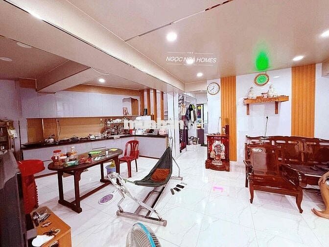 Nhà 1/ Tân Hòa Đông, Bình Tân- Hẻm Ôtô Thông-69 m2- 3PN- chỉ 4 tỷ hơn