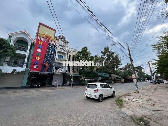 Cần Bán Gấp Lô Đất Lấy Tiền Tất Toán Nợ Ngân Hàng - Sổ Hồng Riêng