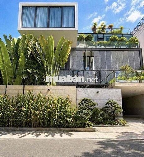 BIỆT THỰ NGUYỄN SỸ SÁCH, TÂN BÌNH – KHUÔN VIÊN LỚN 300m2, THANG MÁY