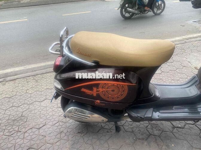 Piaggio Vespa Fi nâu còn rất mới
