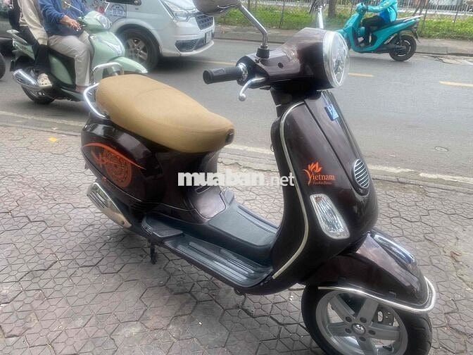 Piaggio Vespa Fi nâu còn rất mới