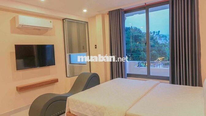 👱🏻👩🏻‍🦰 Tuyển buồng phòng khách sạn ca tối 8 tiếng