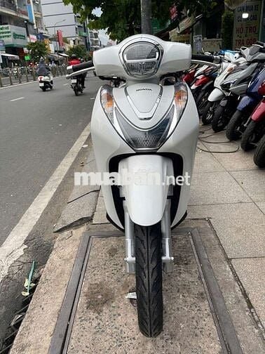 Honda SH mode 2024 Trắng