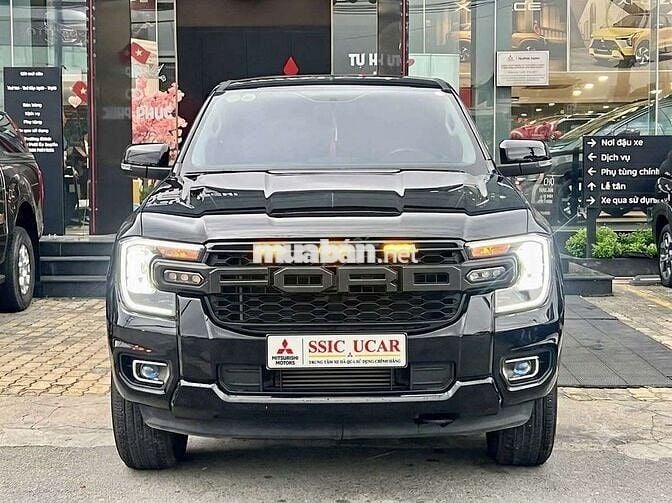 Ford Ranger XLS 2.0L AT 2025 Đen 20.000km