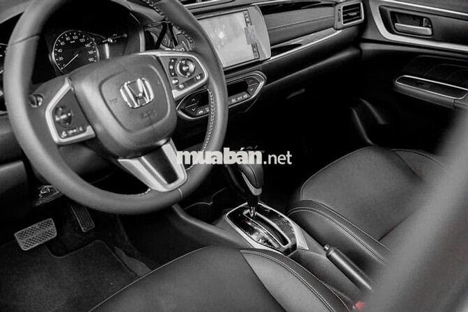 Honda BR-V L 2026. GIẢM 100% LỆ PHÍ TRƯỚC BẠ.635TR