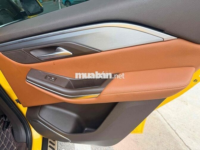 Vinfast Lux SA 2019 Premium full màu Vàng cực đẹp