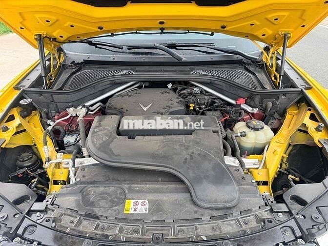 Vinfast Lux SA 2019 Premium full màu Vàng cực đẹp