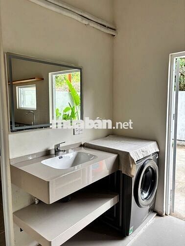 Nhà Nguyên Căn Sân Vườn Gần Biển Sơn Thủy | Bồn Tắm Lộ Thiên