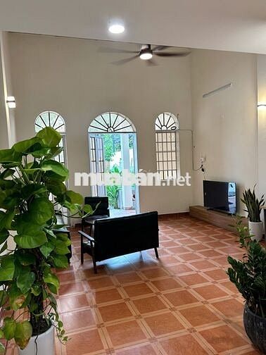 Nhà Nguyên Căn Sân Vườn Gần Biển Sơn Thủy | Bồn Tắm Lộ Thiên