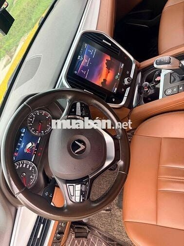 Vinfast Lux SA 2019 Premium full màu Vàng cực đẹp