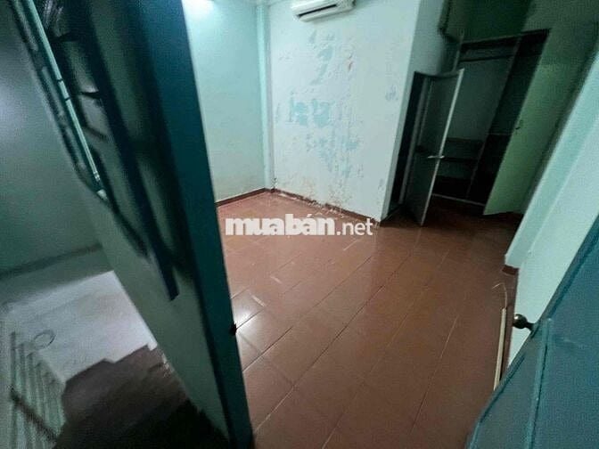 Chỉ: 5 Tỷ 500 - Nhà Nguyễn Văn Đậu, P.11, Bình Thạnh - 2 tầng BTCT - 4