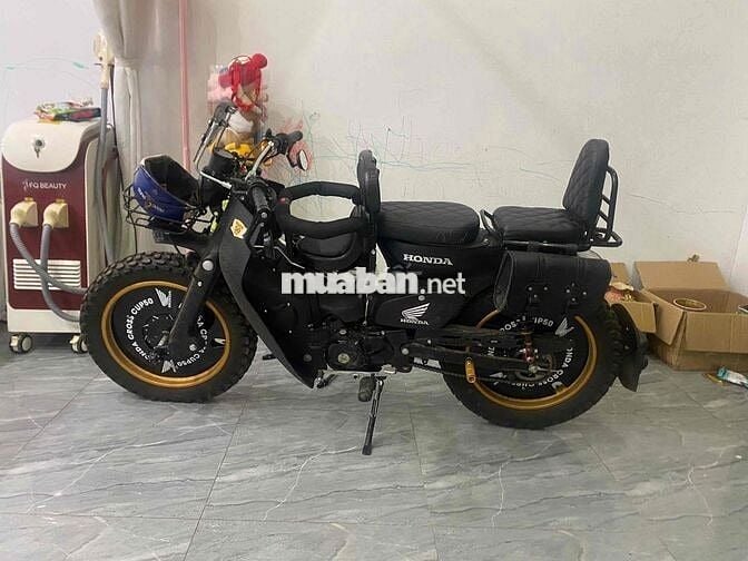 Honda Cub 50 độ 100cc màu Đen