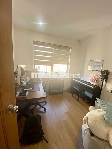 Chính chủ bán căn chung cư full nội thất