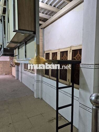 Nhà cũ quận 1 khu trung tâm cho thuê hoặc bán