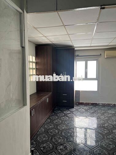 Cho thuê nhà nguyên căn đường Đô Quang Đấu, Quận 1.