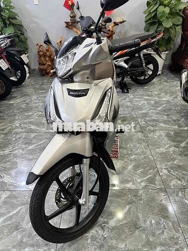 Honda Future 2021 Bạc