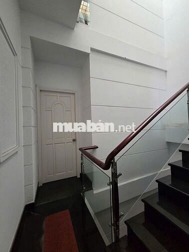 CHO THUÊ PHÒNG CAO CẤP – MẶT TIỀN ĐƯỜNG SỐ, P. TÂN QUY, QUẬN 7