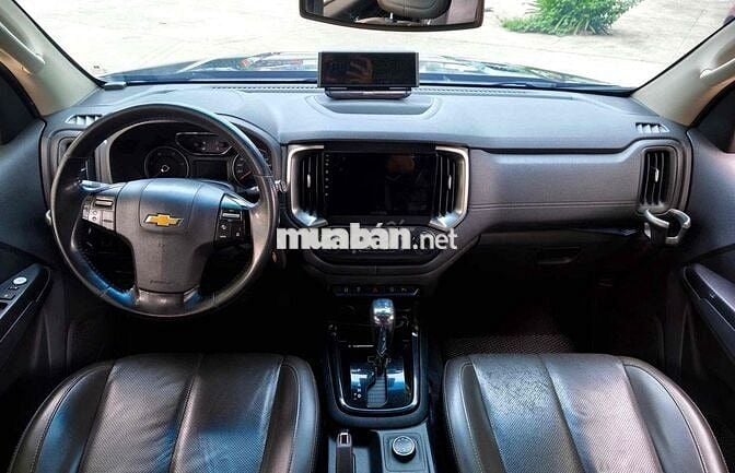 Chevrolet Trailblazer LTZ màu đen 2018 giá tốt