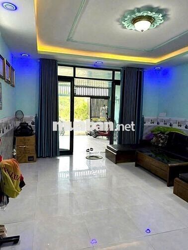 Chính chủ gửi bán nhanh căn nhà 135m2 giá1ty150 đường Ba Sa Củ Chi shr