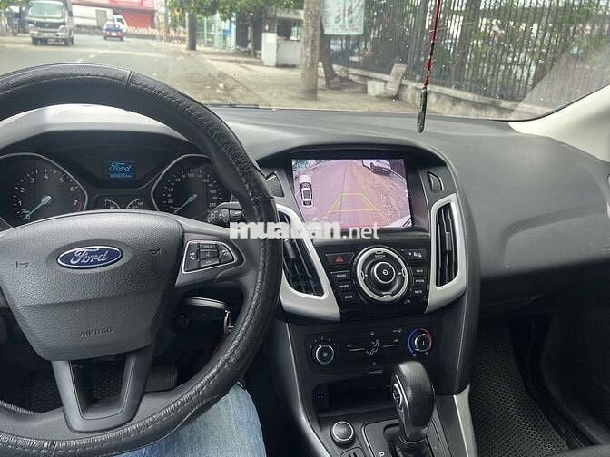 Ford Focus Trend 2019 89.000 km Trắng