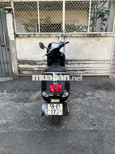 Piaggio Vespa LX 150 2011 Đen