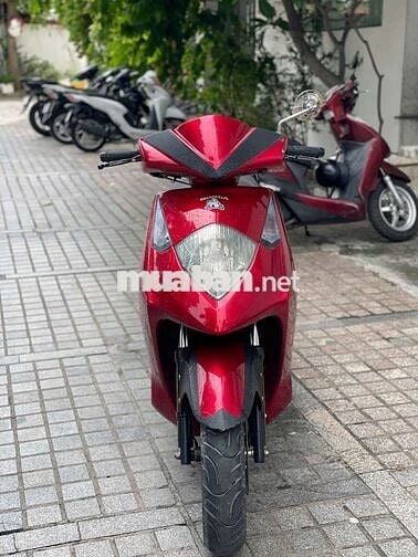 Honda Dylan 2004 Đỏ Êm ái