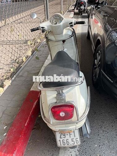 Piaggio Vespa 2013 Trắng Việt Nam