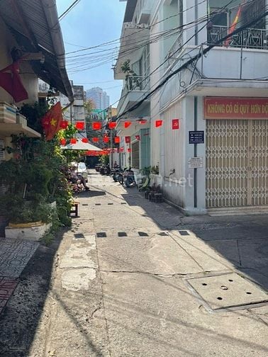 Bán nhà HXH 205 Nguyễn Trãi, P. Bến Thành, Q.1 
