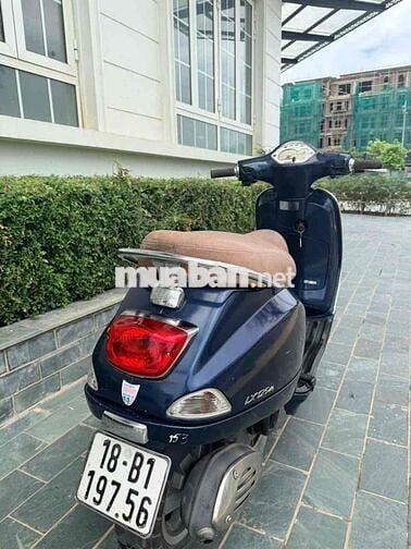 Piaggio Vespa LX 125 2012 Xanh