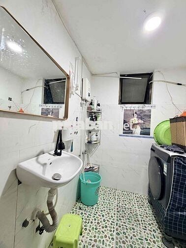 Đường Hoa Huệ - Phú Nhuận ( ngày khu ăn uống , khách sạn sầm uất ) Kết