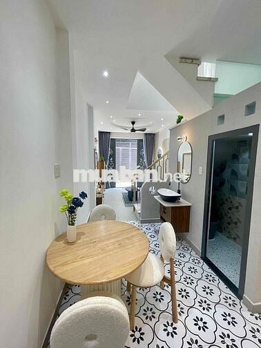 LÊN SÓNG NHÀ NGAY CÔNG VIÊN LÀNG HOA - CÓ PN TRỆT - 4.99 TỶ