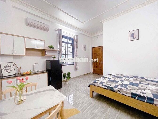 🔥CHDV FULL NỘI THẤT CỬA SỔ TRỜI NGAY NHÀ THỜ PHAOLÔ MỚI 100%🔥