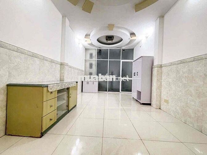 MẶT BẰNG KINH DOANH HẺM LỚN HOÀ BÌNH SÁT ĐẦM SEN CÓ THỂ VỪA BÁN VỪA Ở