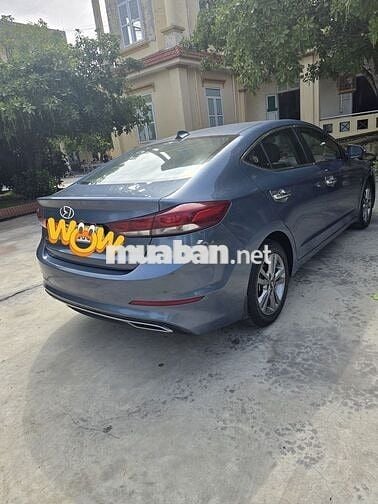 Hyundai Elantra 2016 1.6 AT GLS Xanh