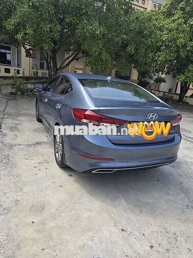 Hyundai Elantra 2016 1.6 AT GLS Xanh