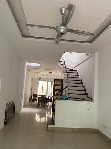 Cho thuê nhà ngõ phố Ngọc Thụy, Bồ Đề, Long Biên, Hà Nội 