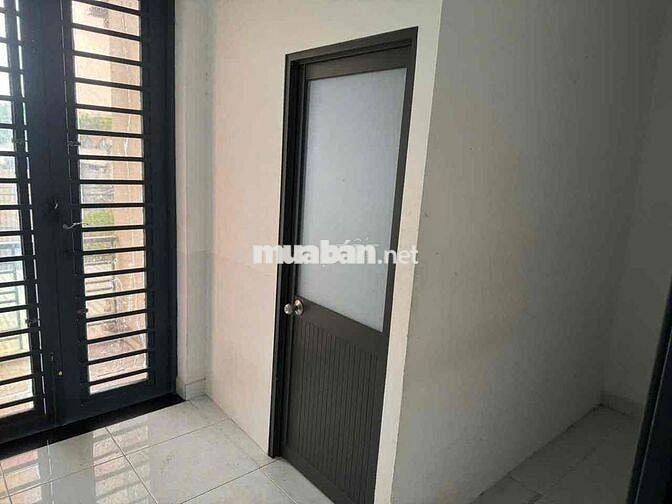 Cần bán nhà hẻm đường 38 Hiệp Bình ( Sổ Chung )