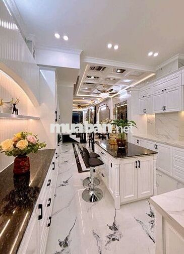 NHÀ 3 LẦU MƯƠN HỞ - KDC THỚI NHỰT