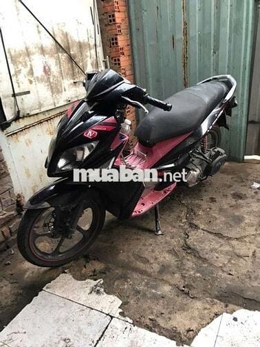 Yamaha Nouvo LX Đen, Hồng 67