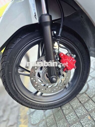 Honda SH 125 ABS 2024 Xám đen 4000 km