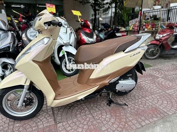 Honda Lead 125cc 2013 bs 59u1-46621