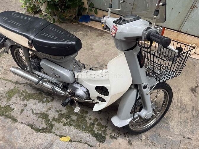 Honda Cub Nữ Hoàng 1984 Xám, Trắng