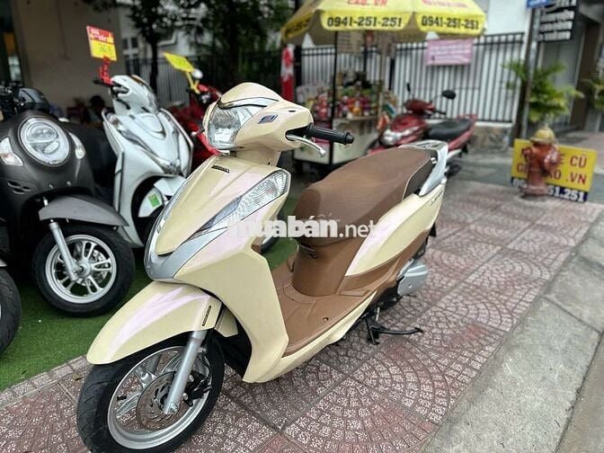Honda Lead 125cc 2013 bs 59u1-46621